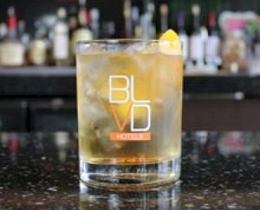 BLVD Hotel & Studios