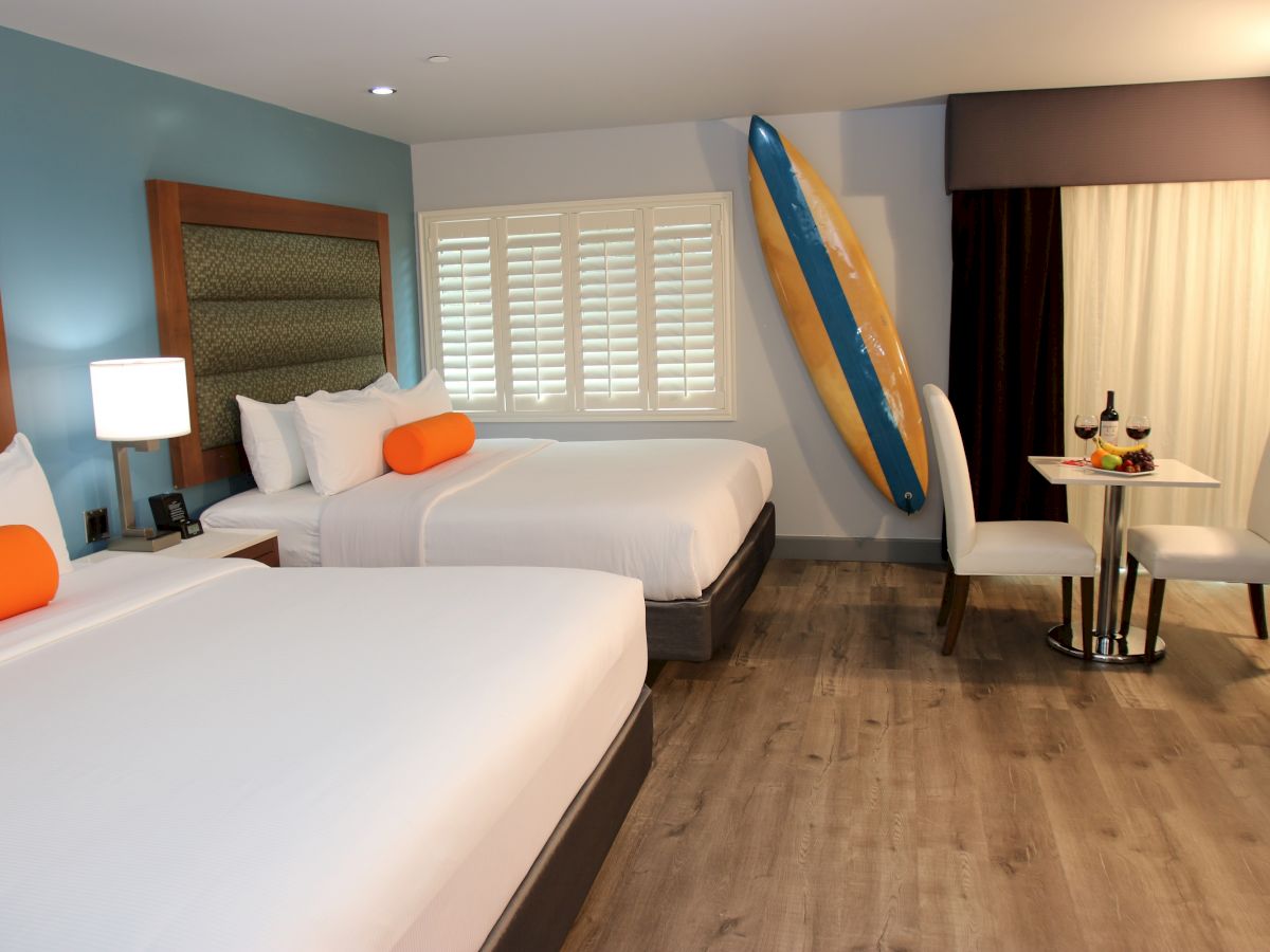 BLVD Hotel & Studios